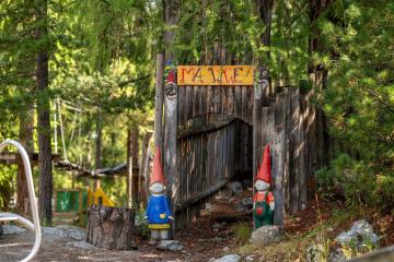 Robis-Walspielplatz-Graechen-03